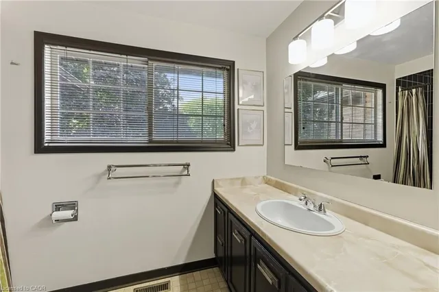 Additional image 30 of 67 Forestview Dr