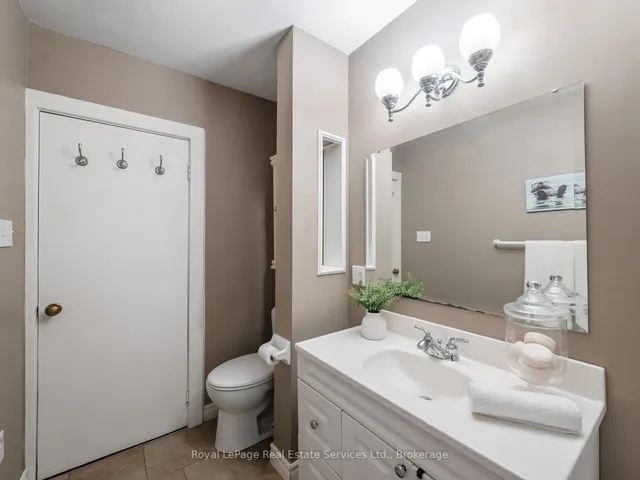 Additional image 29 of 938 King Rd