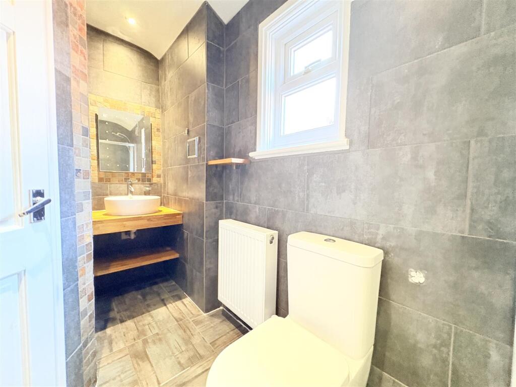 Additional image 19 of Hill Crest Road, Moseley