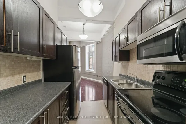 Additional image 4 of 80 King William St Unit 301