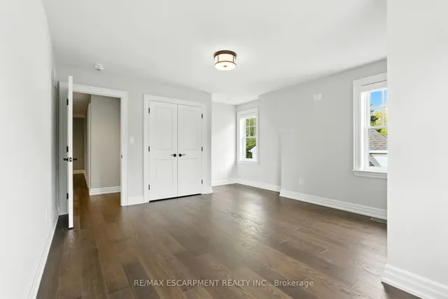 Additional image 31 of 391 Patricia Dr