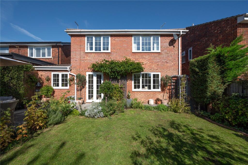 Additional image 14 of Cedarwood Drive, St. Albans, Hertfordshire