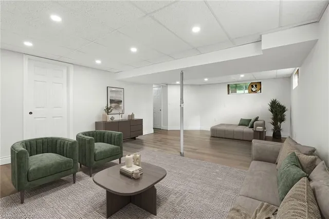 Additional image 31 of 293 #20 Regional Rd