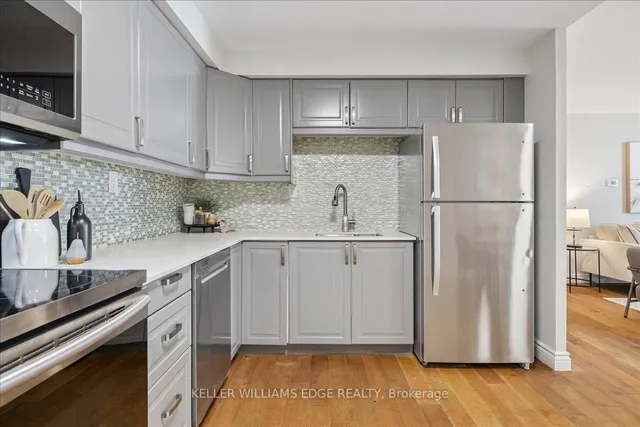 Additional image 18 of 165 Bold St Unit 304