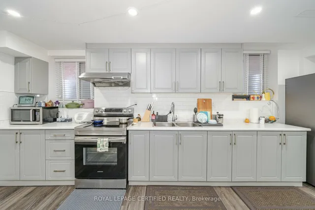 Additional image 32 of 335 Bessborough Dr