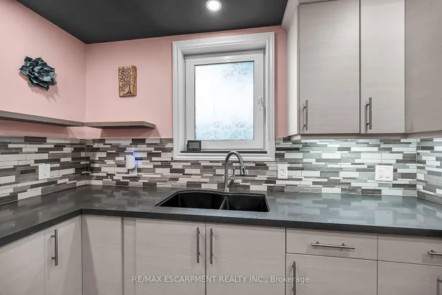 Additional image 16 of 248 East 12th St