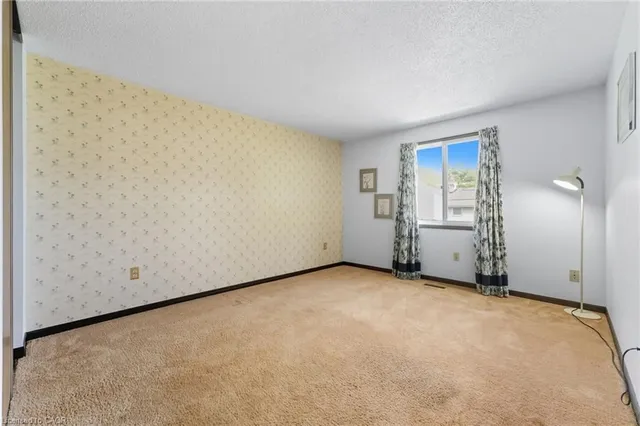 Additional image 23 of 67 Forestview Dr