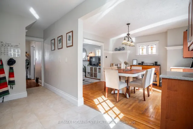 Additional image 18 of 73 Kenilworth Ave