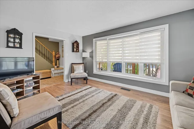 Additional image 7 of 107 Billington Cres