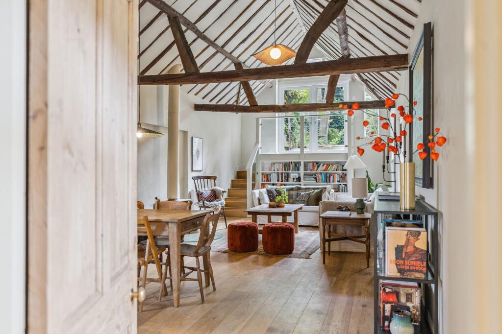 Additional image 6 of Pickford Road, Markyate, Hertfordshire