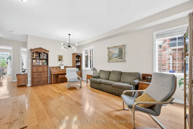 Additional image 7 of 284 Holmes Cres