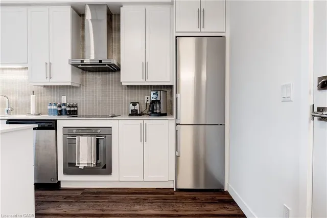 Additional image 4 of 2087 Fairview St Unit 2101