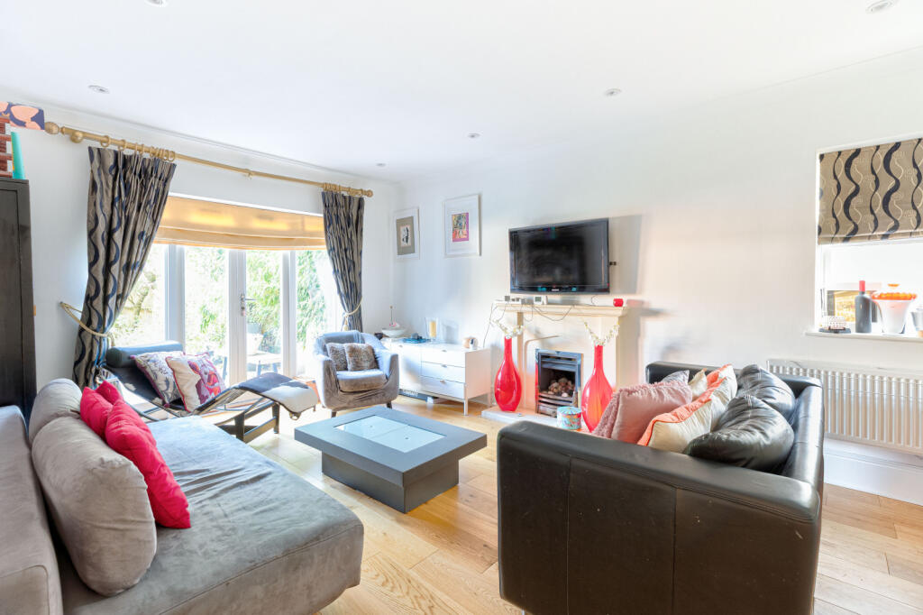Additional image 29 of Rosemary Drive, London Colney, St. Albans, Hertfordshire, AL2