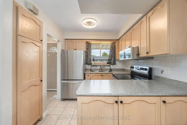 Additional image 25 of 60 Champlain Ave