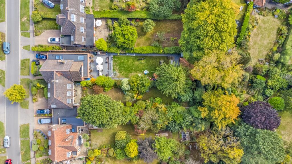 Additional image 33 of Coneydale, Welwyn Garden City, Hertfordshire, AL8 7RX