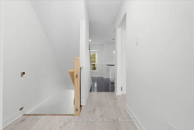 Additional image 13 of 384 Limeridge Rd Unit 11