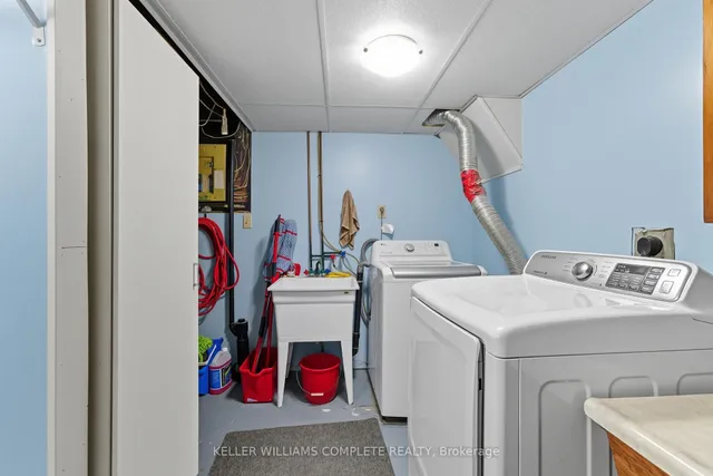 Additional image 29 of 446 East 42nd St