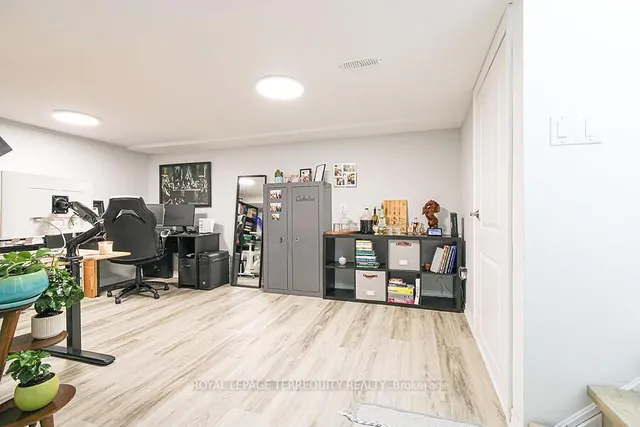 Additional image 23 of 153 East 16th St