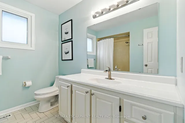 Additional image 32 of 561 Harmony Ave