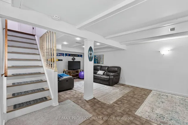 Additional image 36 of 19 Salina Pl