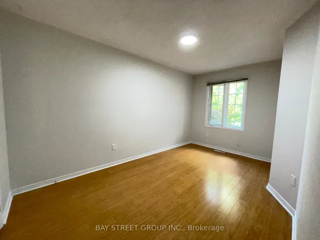 Additional image 17 of 4404 Vallence Dr