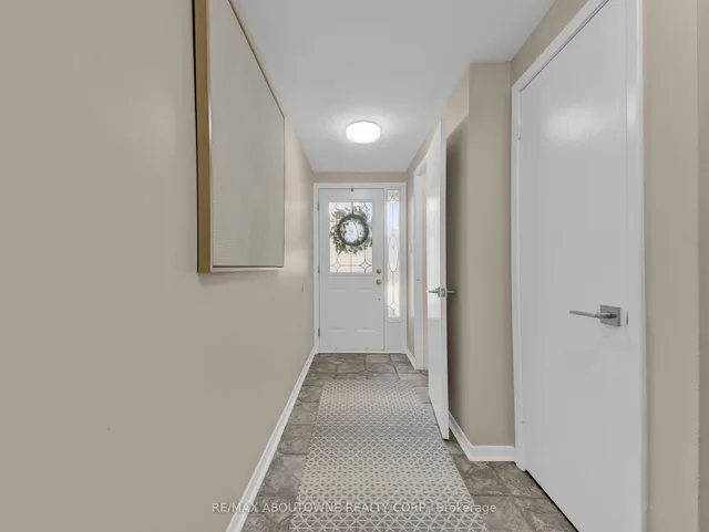 Additional image 8 of 371 Bronte St Unit 3