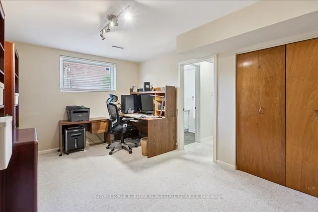 Additional image 18 of 871 Francis Rd