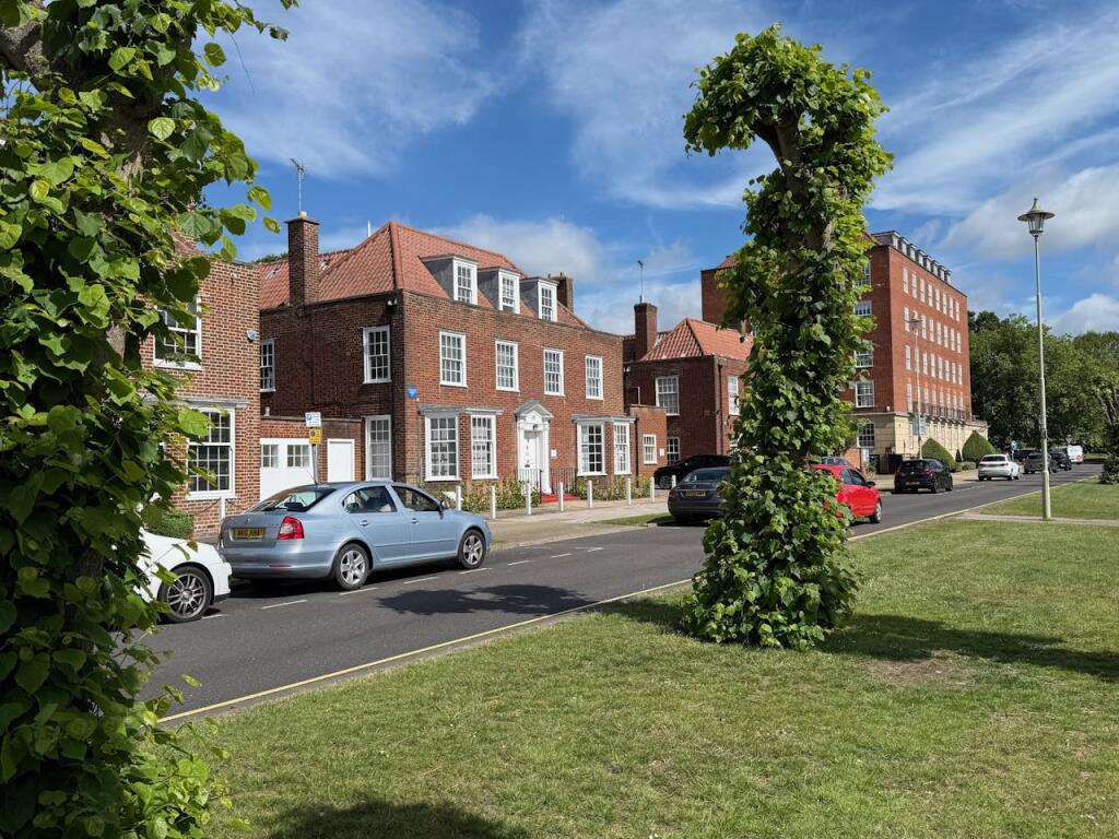 Additional image 18 of 10 Parkway, Welwyn Garden City, AL8 6HG