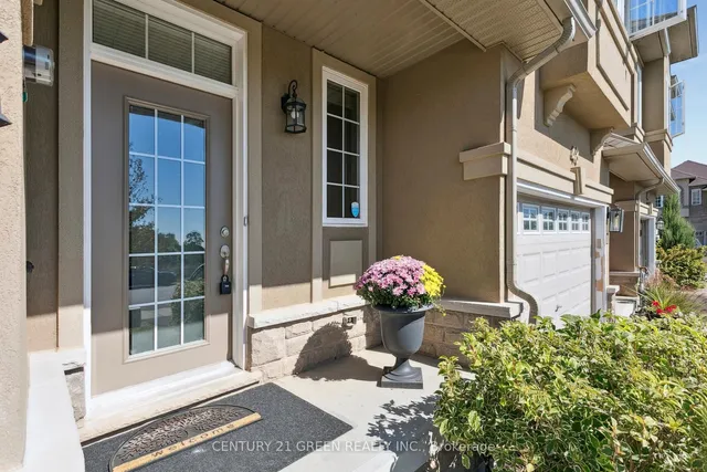 Additional image 4 of 50 Mosaic Dr