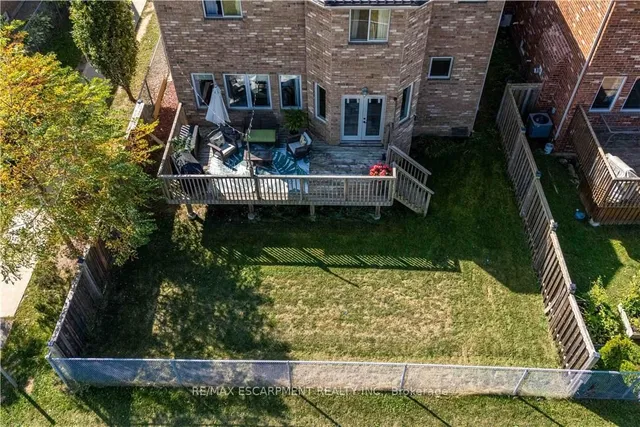 Additional image 45 of 51 Showcase Dr