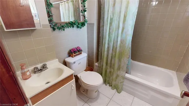 Additional image 32 of 12 Orchard Hill