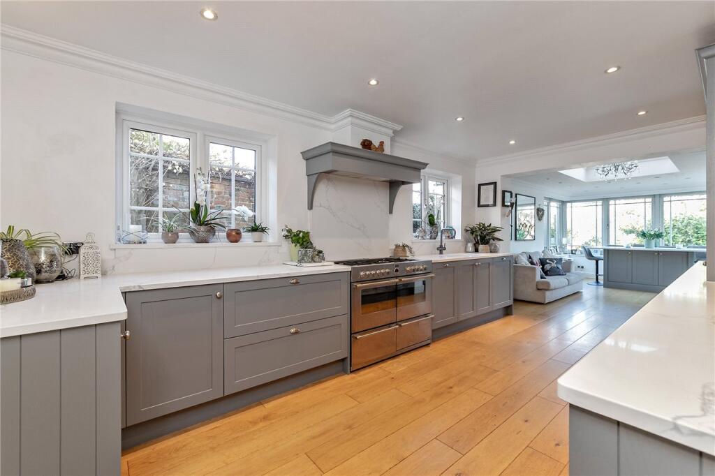 Additional image 2 of Halls Close, Hobbs Hill, Welwyn, AL6