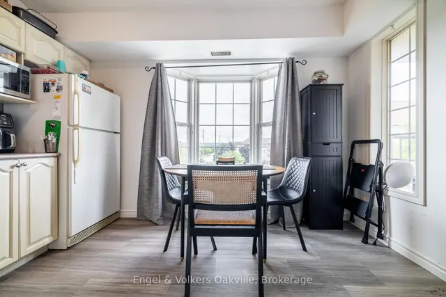 Additional image 16 of 1451 Walkers Line Unit 411