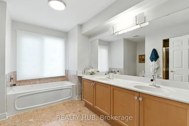 Additional image 28 of 442 MAPLE Ave Unit 7