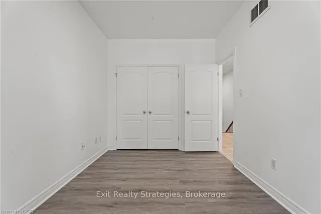 Additional image 6 of 68 Hallmark Tr Unit 39