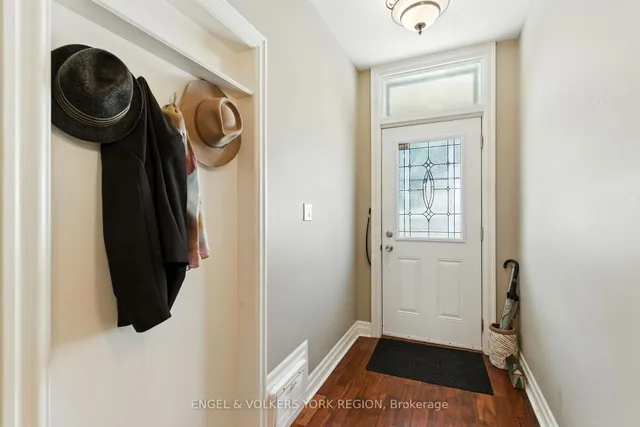 Additional image 3 of 484 John St