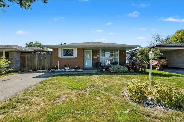 79 Gardiner Dr