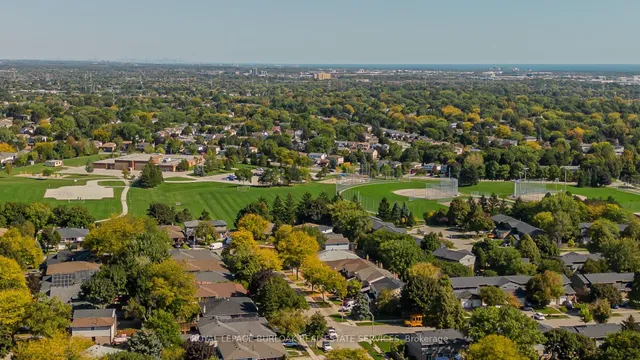 Additional image 33 of 1415 Hazelton Blvd Unit 23