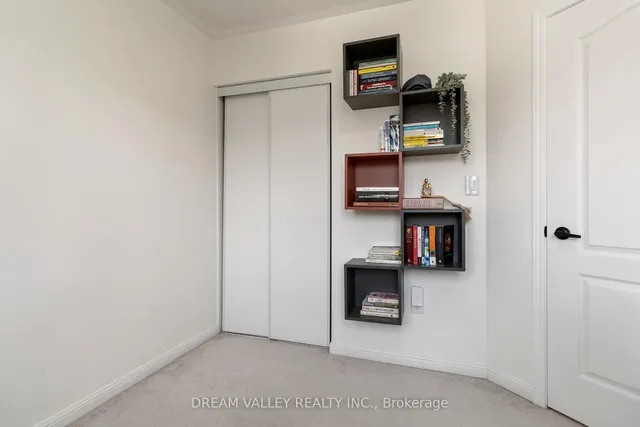 Additional image 18 of 1517 Evans Terr