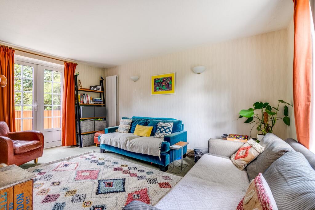 Additional image 3 of Valley Road, Welwyn Garden City, Hertfordshire, AL8 7DP