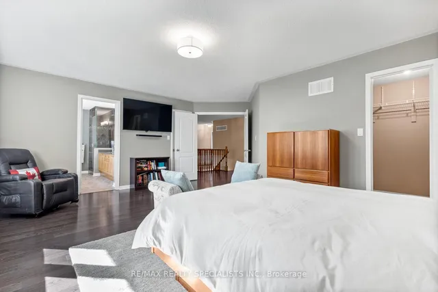 Additional image 28 of 700 Auger Terr