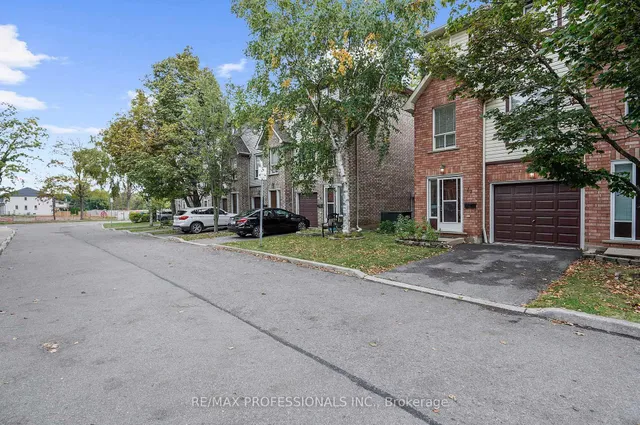 Additional image 2 of 384 Limeridge Rd Unit 17