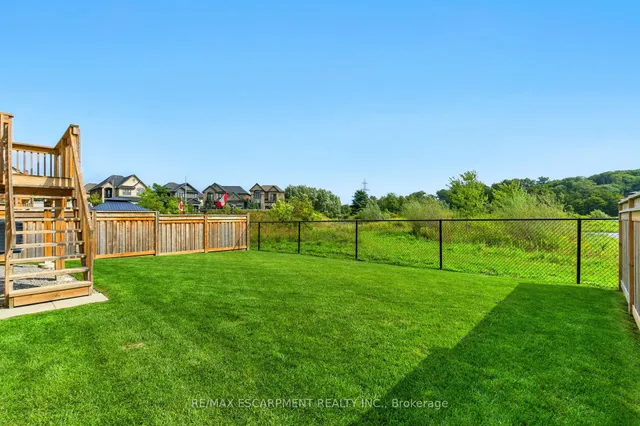 Additional image 47 of 15 Robarts Dr