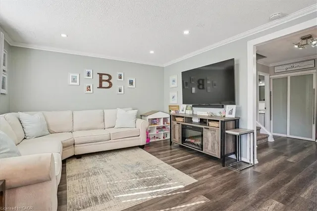 Additional image 15 of 307 Highridge Ave