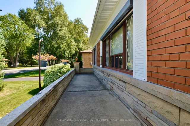 Additional image 30 of 728 Ashley Ave