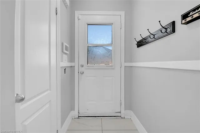 Additional image 7 of 1338 Monterey Ave