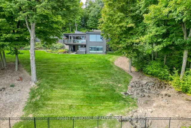 Additional image 45 of 7171 Appleby Line