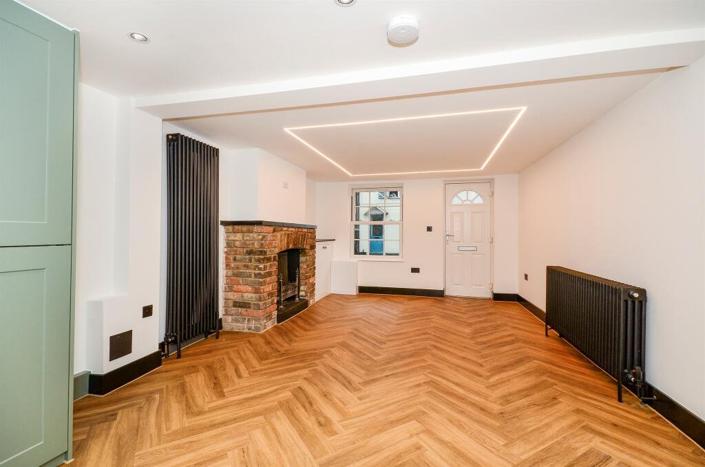 Additional image 7 of High Street, Redbourn, St. Albans