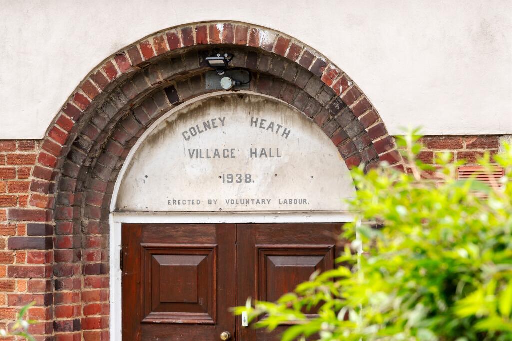 Additional image 12 of Bullens Green Lane, Colney Heath, St. Albans
