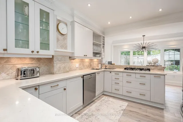 Additional image 11 of 534 Hager Ave